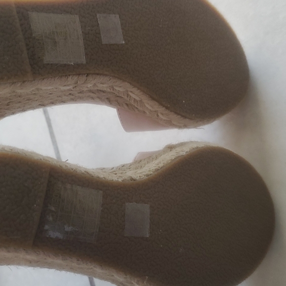 Soft pink wide fit heeled espadrille wedges - Picture 5 of 6